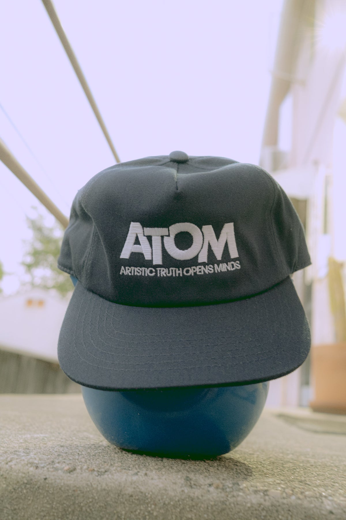 ATOM Cap